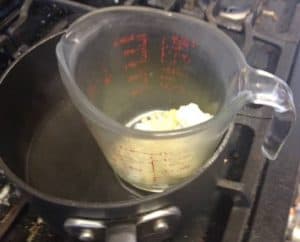 how-to-make-Lip-Balm-2-melting