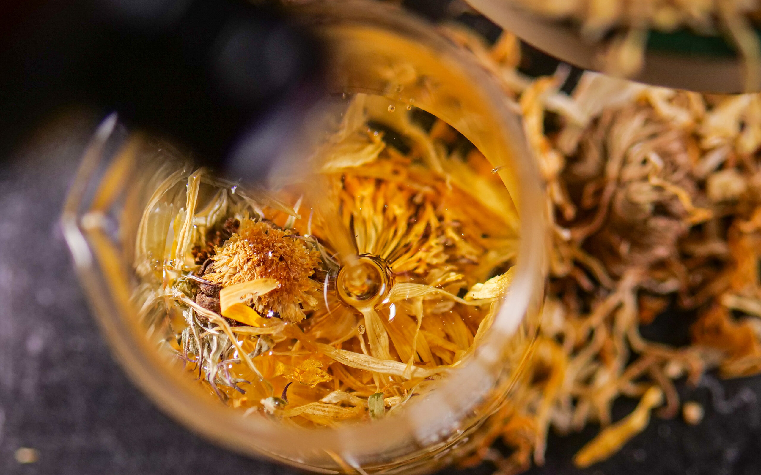 calendula gua sha oil